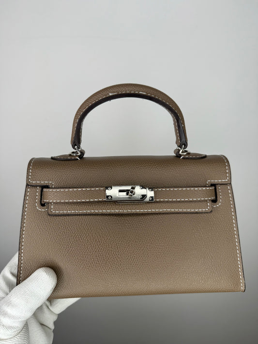 Sac taupe surpiquée